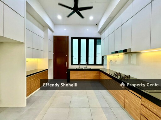 DAMANSARA COUNTRY HEIGHTS MANSION