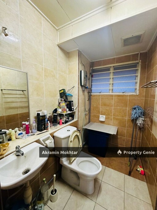 Freehold & Partially Furnished | [Walking to LRT] Double Storey Terrace Putra Bistari, Putra Heights, Selangor