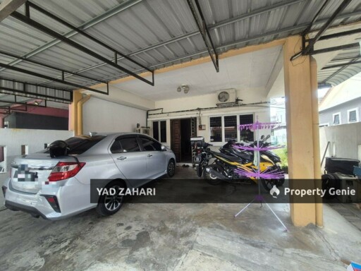 Jalan Kebun, Shah Alam | 1-Storey Terrace 4 Bedrooms | RM410K - Renovated and Nearby School