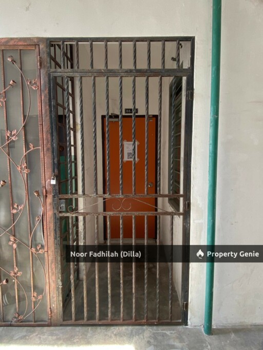 Camellia Court Nilai Impian Good Condition Tingkat 3 Booking 1k Full Loan