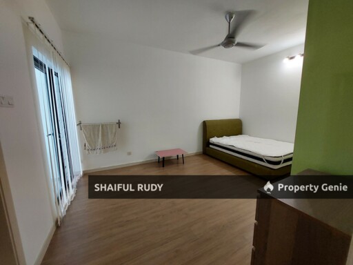 Cahaya SPK Gem: Spacious Townhouse with Premium Features!