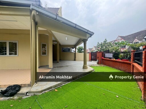 FREEHOLD & REFURBISHED | DOUBLE STOREY CORNER LOT SS1 KAMPUNG TUNKU, PETALING JAYA