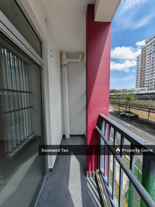 Kalista 2 RM 1100 Semi Furnished ( Below Market Value)