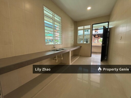 Semi Detached 2-Storey, 5Bed 5Bath, Renovated Basic Fittings, Beautiful Unit, Taman Prima Jaya, Penampang, Kota Kinabalu.