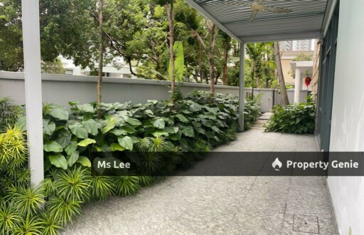 3 Storey Detached House - The Residence @ Mont Kiara -  Private Pool & Garden
