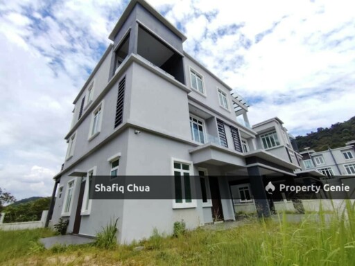 Brand New 3 Storey Completed with CCC Bungalow TTDI KL For Sale