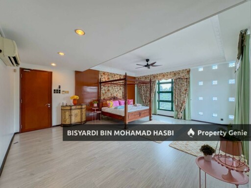 BUNGALOW KGSAAS, SEKSYEN 13 SHAH ALAM .