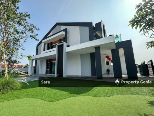 Lahat Lexview 2stry House nearby Botani and Station18