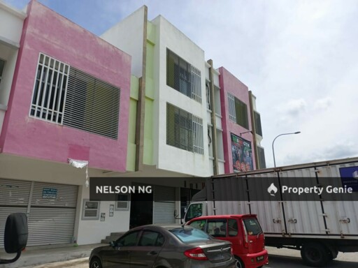 Mercato @ Bandar Baru Enstek, Labu