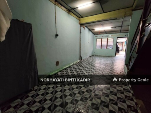 RUMAH LOW COST TERES 2 TINGKAT UNTUK DIJUAL Taman Tanah Putih, Kuantan.