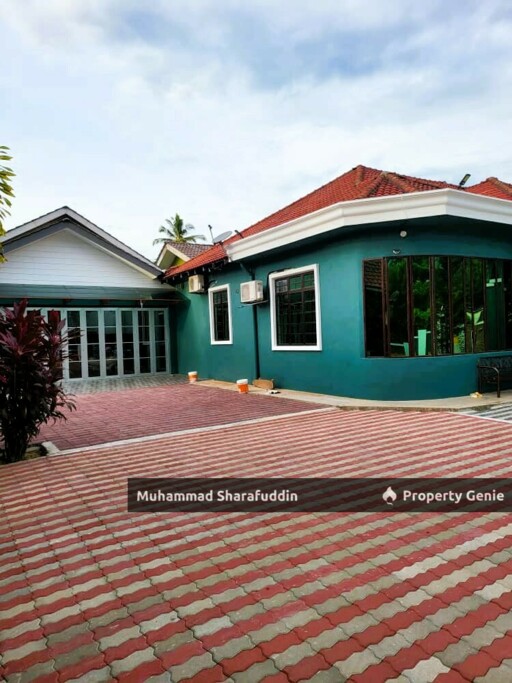BUNGALOW & 2 LAND LOT KAMPUNG LABOHAN KERTEH TERENGGANU