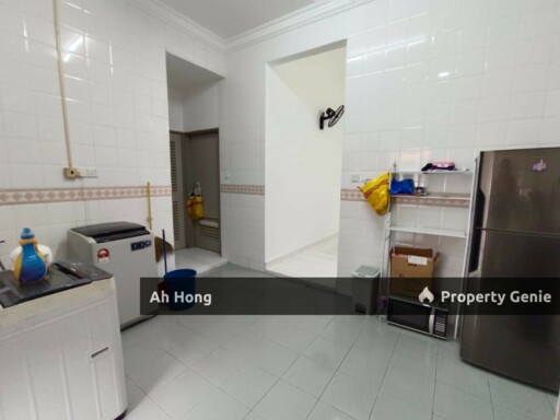 Taman Molek / Jalan Molek / Single Storey / Fully Furnished