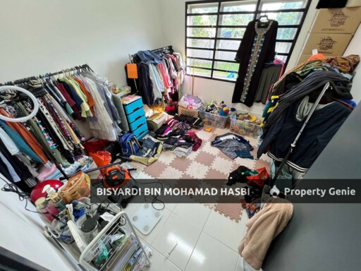 CORNER LOT SINGLE STOREY SEMI DETACHED, TAMAN SRI RAMPAI SEKSYEN 30 SHAH ALAM .