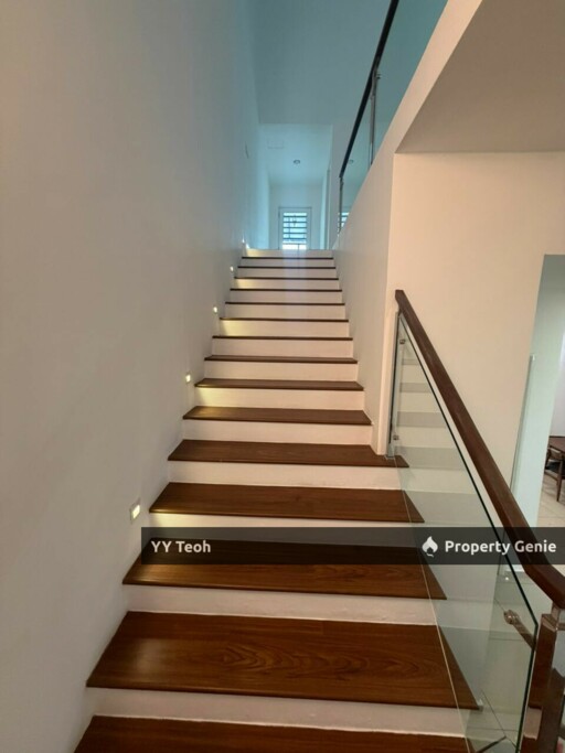 Ozana Residence 2.5 Storey Terrace