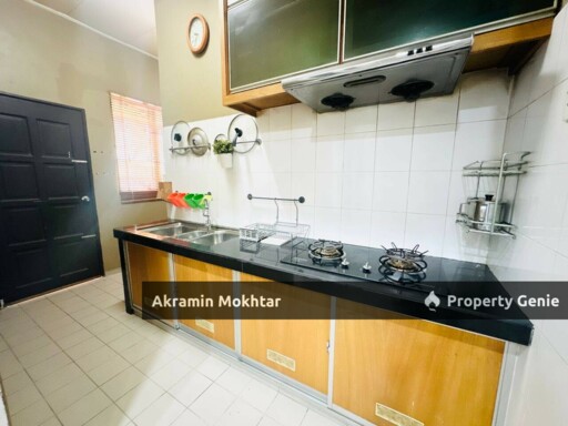 RENOVATED 2.5 Storey Semi D Puncak Bangi, Seksyen 6, Bandar Baru Bangi