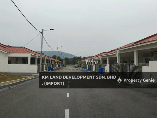 SENTRAL BEHRANG