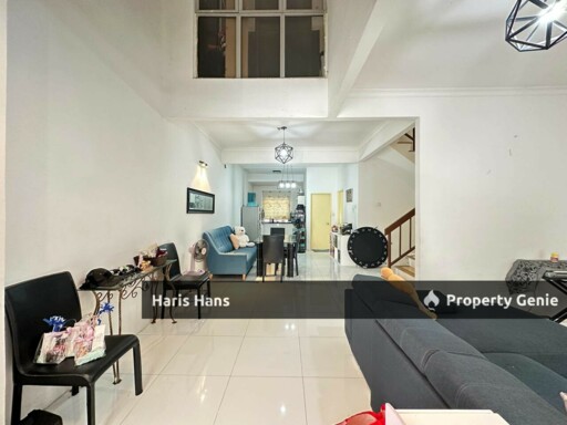 Double Storey Terrace House Taman Pinggiran Subang USJ 2