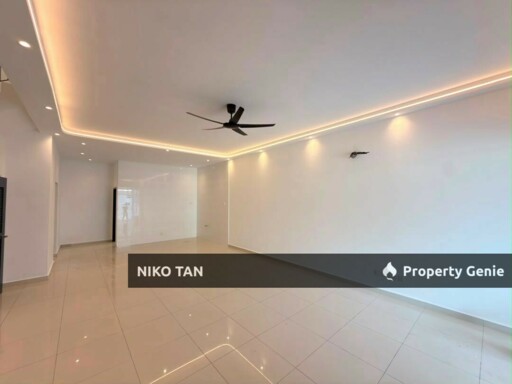 Jalan Maya Horizon Hill 2Stry Fully Renovated & Extended Canal Garden For Sale