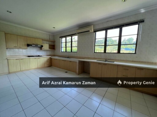 [Luxury 2-Storey Bungalow] Exclusive 5+1 Bedroom Bungalow @ Beverly Row, IOI Resort City, Putrajaya | 5,400 sqft Built-up | 20,010 sqft Land | 6 Bathrooms | RM9,000