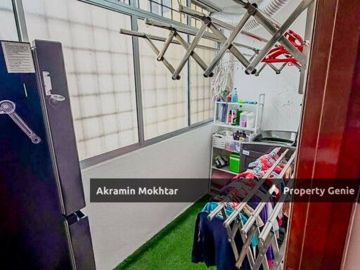 Freehold, Corner Unit & 1 Parking | Kenangan View Apartment, Taman Bukit Kenangan, Kajang Selangor.