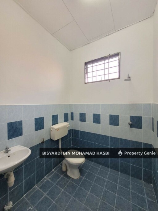 2 STOREY TAMAN PULAI IMPIAN, SIKAMAT SEREMBAN.