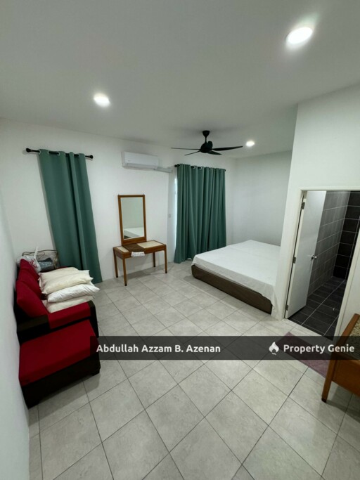 BELOW MARKET RM100K CORNER LOT YARRA PARK (WESTFIELD)