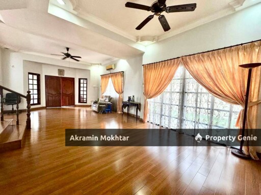 Freehold & Renovated | Semi-D Double Storey House Taman Puncak Utama Kajang
