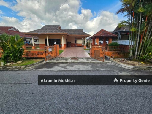 Freehold & Non Bumi | Single Storey Bungalow Jalan Teluki Bukit Sentosa, Bukit Beruntung Rawang
