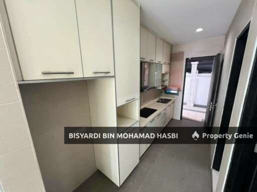 RENOVATED 3 STOREY SEMI DETACHED, LAKEHILL VILLAS BANDAR BARU BANGI, BANGI .