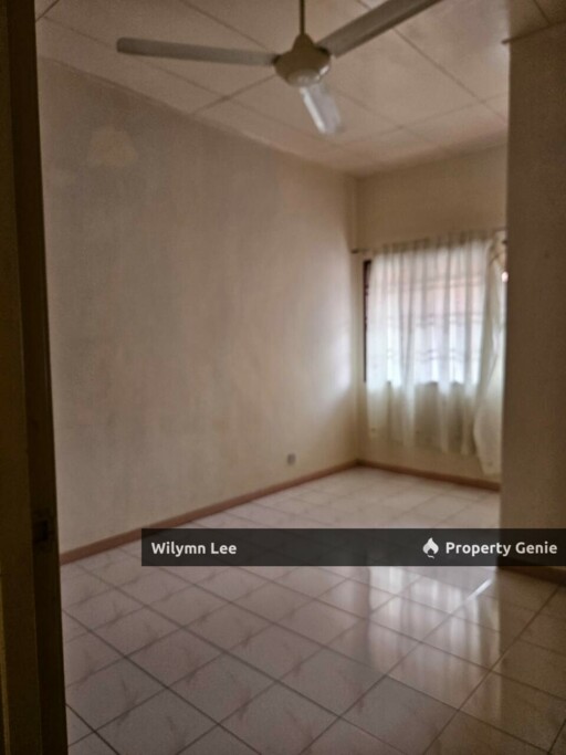 🏡 2-Storey Terrace House @ Taman Kajang Perdana – For Sale - Taman Kajang Perdana 💰 Asking Price: RM540,000 (Negotiable) 🔑 Property Details:  Double Storey Terrace House 4 Bedrooms | 3 B