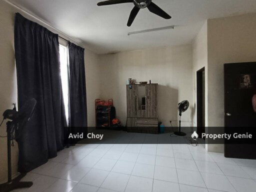 Taman Putri , 2 Storey Terrace House (Good condition)(Lower Price)