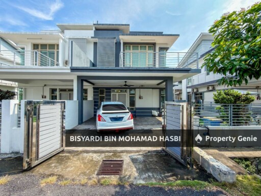 Fully Renovated Double Storey Semi-D Cluster, Royal Ivory 2, SP 10 Bandar Saujana Putra