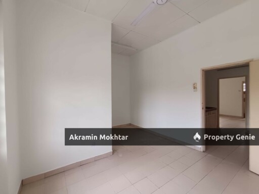 Double Storey Terrace (Intermediate), Kota Puteri, Rawang