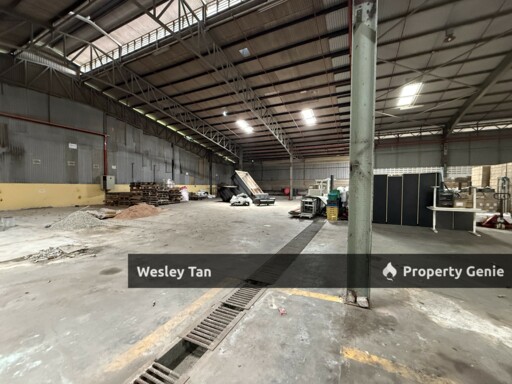 Kawasan Perindustrian Ayer Keroh , Melaka - Factory / Warehouse For Rent | 36,000 Soft Built Up | Fire Sprinkler Ready | Gas Pipeline Ready