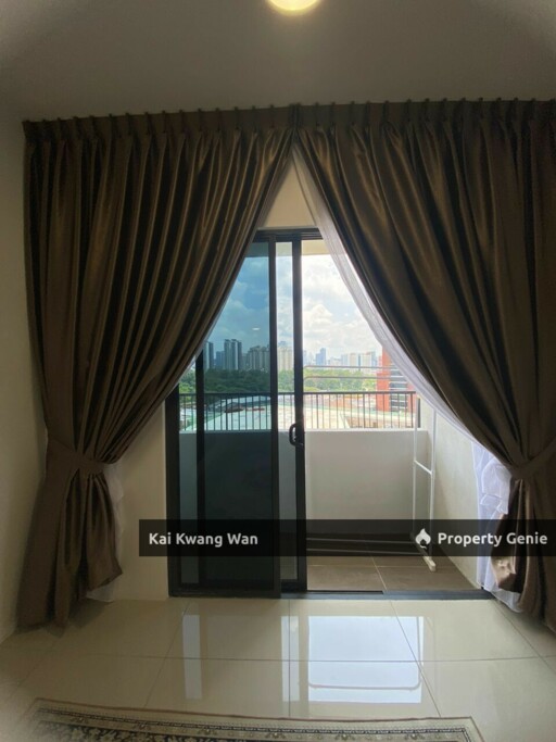 Vista Sentul  3 Rooms Big Unit Fully Furnished