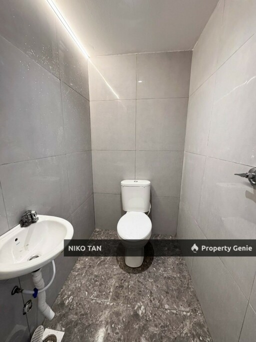 For Sale Desa Harmoni (Tmn Molek) @ Jln Harmoni 4/24 Ultra Big Corner 2Stry Low Cost