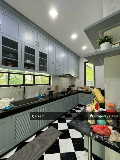[Corner Lot] 3 Storey Semi D Taman Bukit Puchong. Puchong.