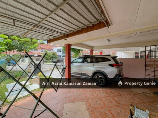 [For Sale] End Lot Double Storey Terrace House, Bandar Sunway Semenyih | 4R3B | RM500,000