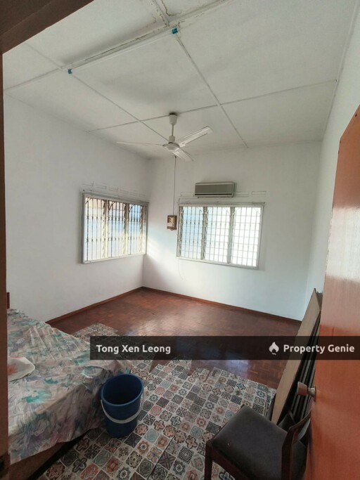 Freehold Below Value 2 Storey Endlot @ Bukit Beruang For Sale !!