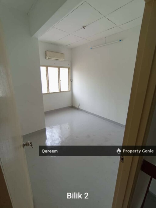 [BELOW MARKET] 2 STOREY SEKSYEN 7 SHAH ALAM. 22X75SFT Sft
