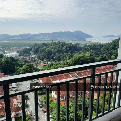 MERCURY APARTMENT MIDDLE FLOOR SEAVIEW 775sf 1CP ORIGINA UNIT TELUK KUMBAR