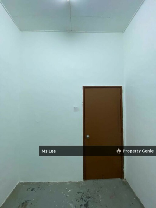 3rd Floor Shop Apartment RM 350 (Pasar Malam) -Taman Sentosa @ Klang- Ready 30/9