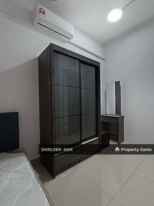 Male room for rent at Larkin Heights @ Larkin Idaman
