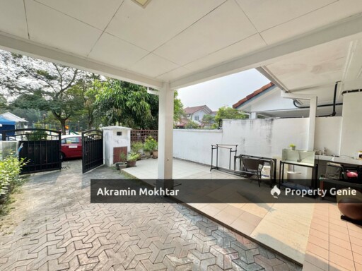 Freehold & Facing Open | Double Storey Jalan Putra Permai, Seksyen 10 Putra Heights