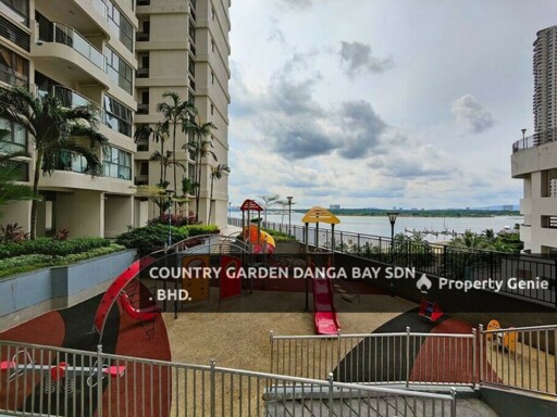 Bay Laurel @ Country Garden Danga Bay
