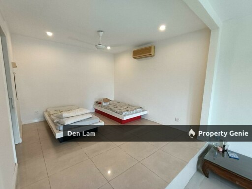 Bangsar Baru KL 3sty House For Sale !!