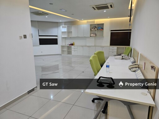 Sri Petaling Office near to LRT n Mall