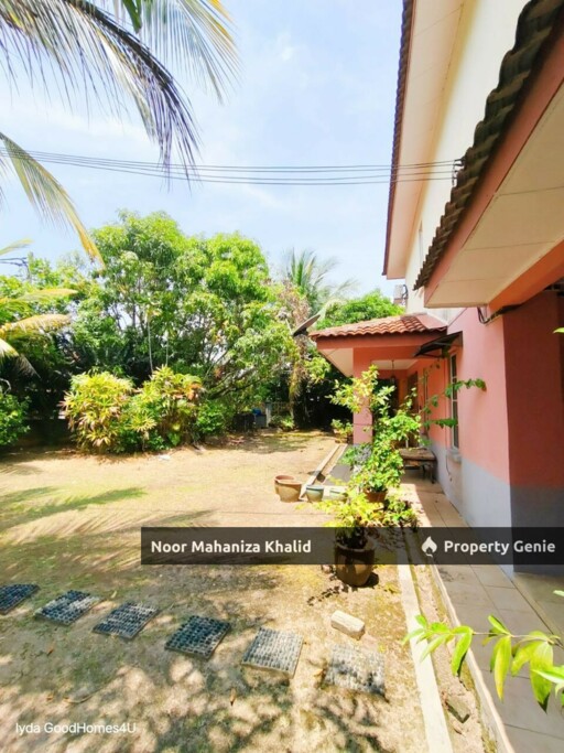 2 Storey Corner Lot Renovated, Bandar Bukit Mahkota Bangi