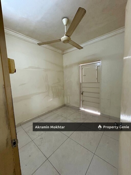 FREEHOLD & GROUND FLOOR | FLAT JALAN BATU NILAM 35, BUKIT TINGGI 2 KLANG (LOW