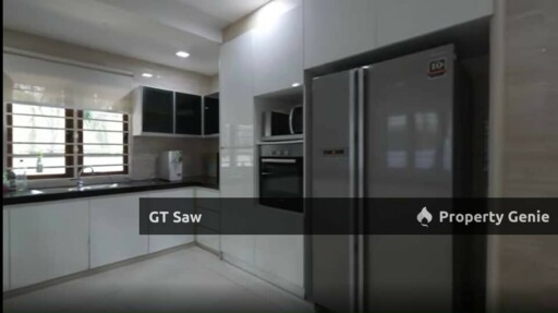 2 Storey Corner Lot Bungalow For Sale